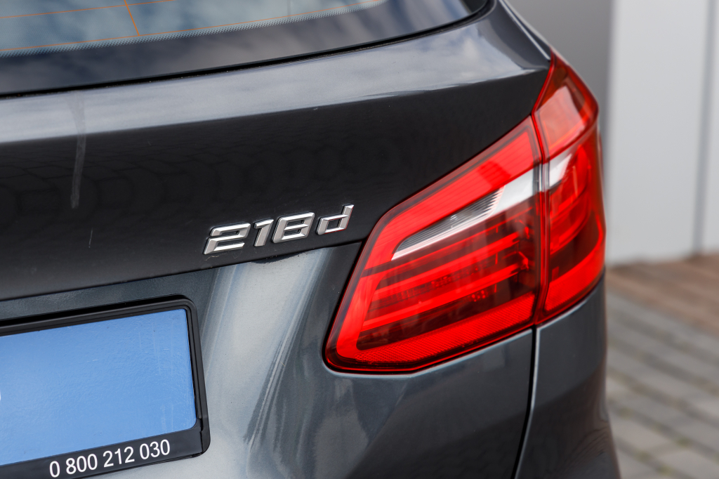 BMW 218 d 2015 фото 3