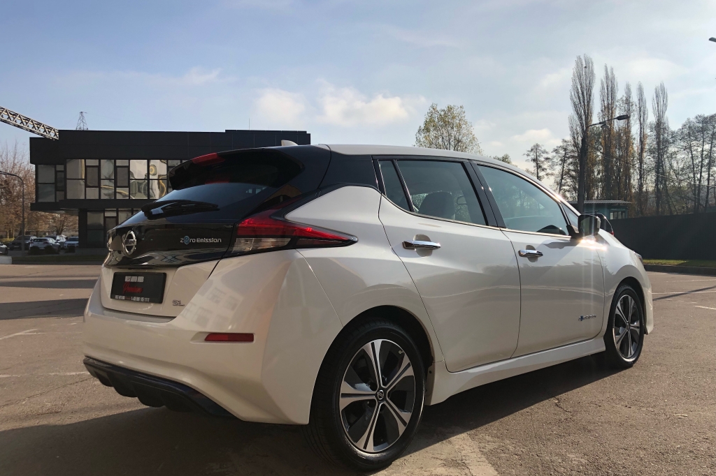 Nissan Leaf SL 40kWh 2019 фото 3