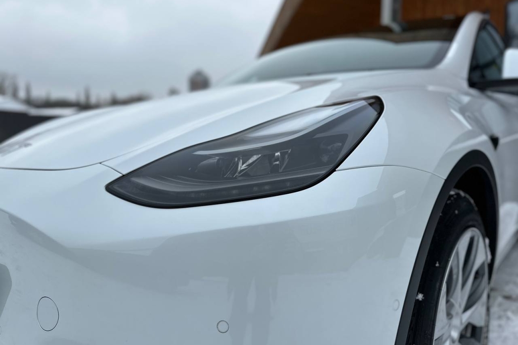 Tesla Model Y Long Range 75 kWh Dual Motor  2022 photo 7