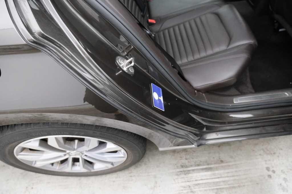 Volkswagen Passat Variant 2016 photo 10