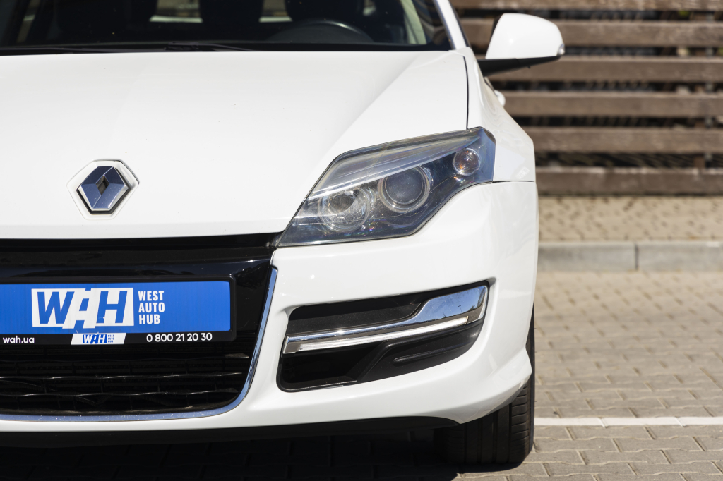 Renault Laguna 2014 фото 2