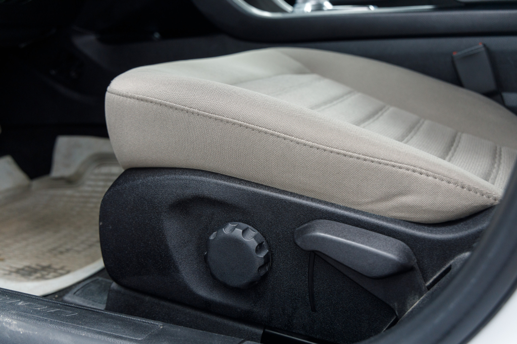 Ford Fusion S 2019 photo 9