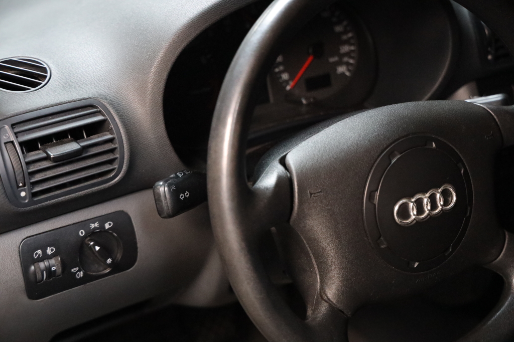 Audi A3 1999 фото 29