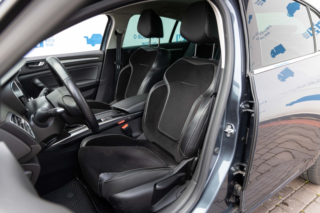 Renault Megane 2020 фото 14