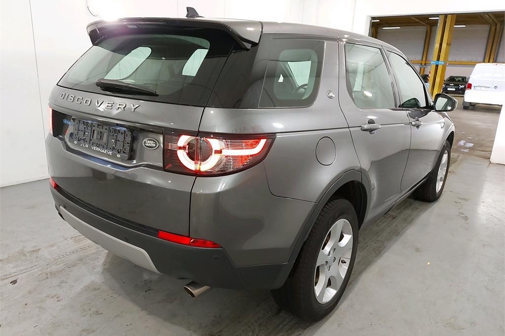 Land Rover Discovery Sport 2016 photo 5