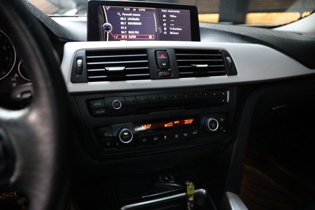 BMW 3 Series 328 2013 фото 30