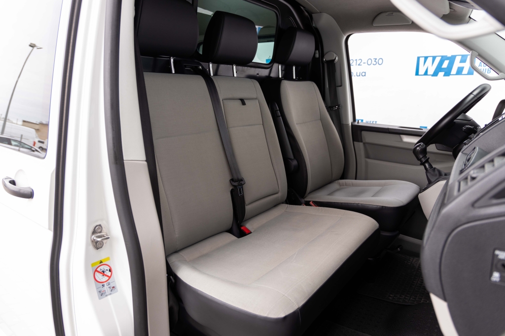 Volkswagen Transporter 2017 фото 19