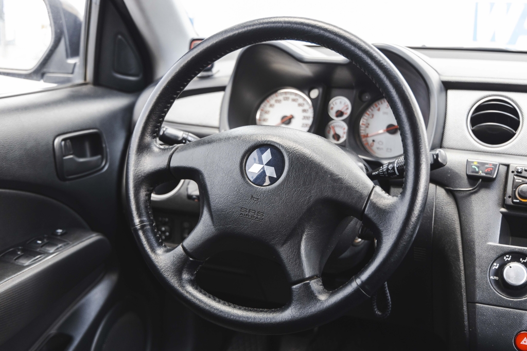 Mitsubishi Outlander 2005 фото 18