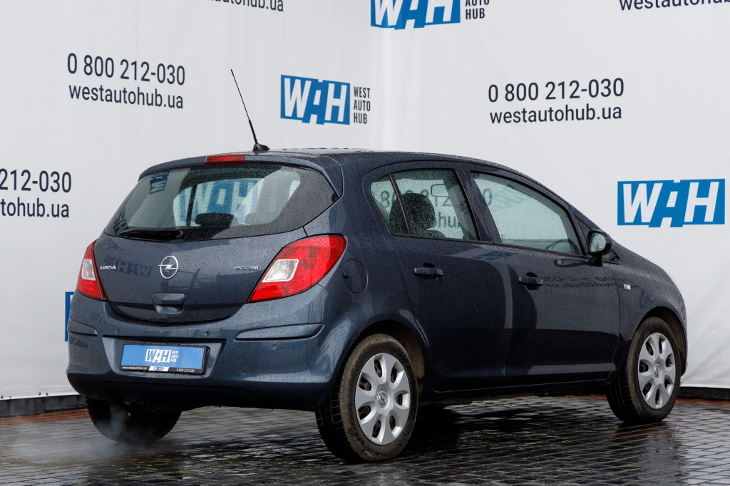 Opel Corsa photo 4