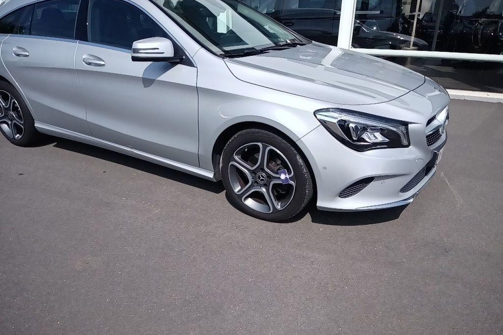 Mercedes-Benz CLA 2017 фото 23