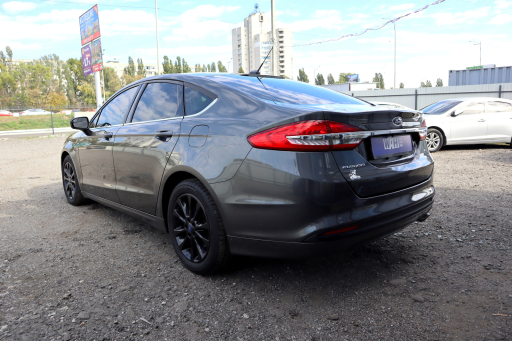 Ford Fusion 2016 photo 11