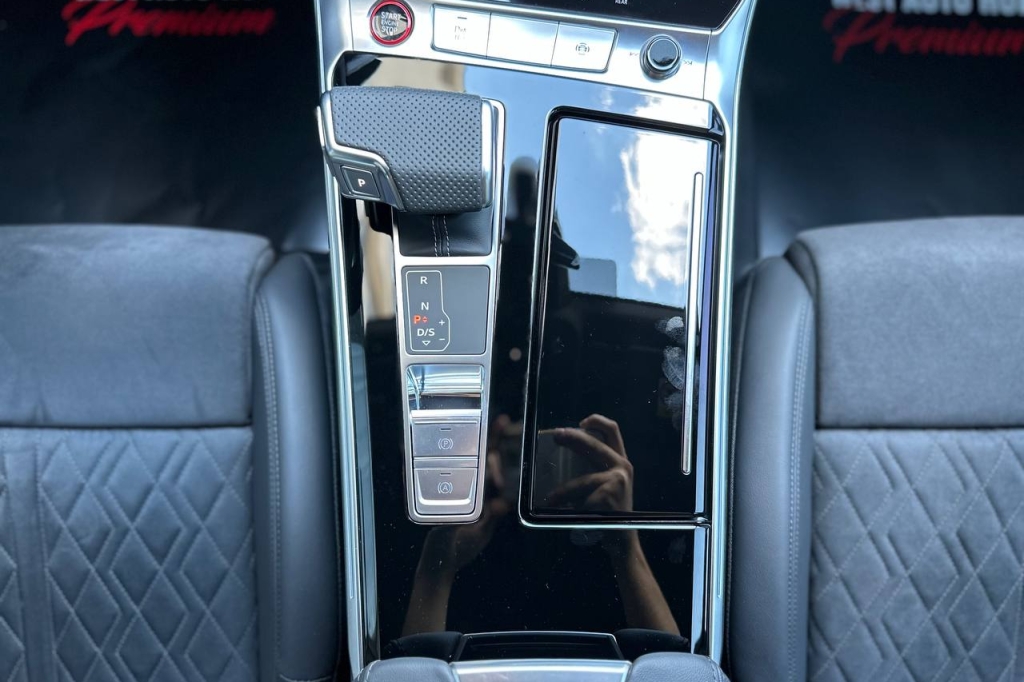 Audi RS6 Performance 2023 фото 20