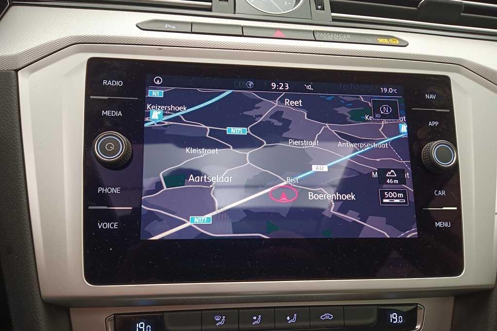 Volkswagen Passat Variant 2017 фото 2