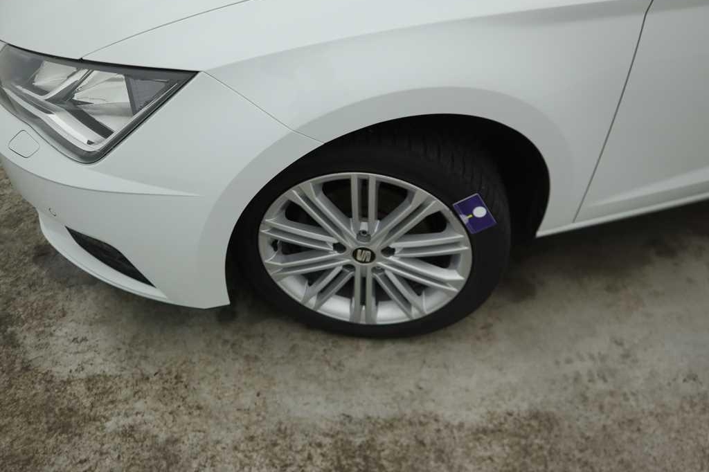 SEAT Leon 2017 photo 15