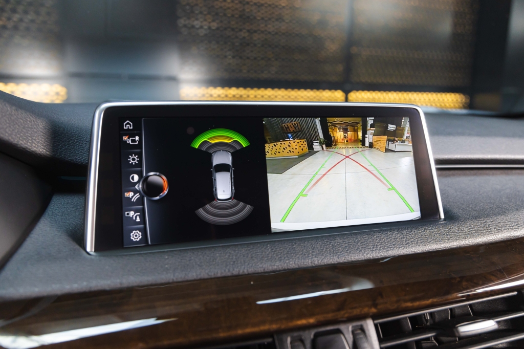 BMW X5 2017 фото 24