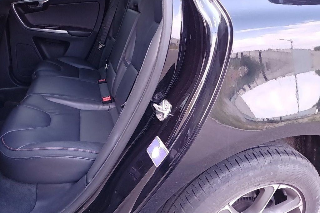 Volvo XC60 2016 photo 14