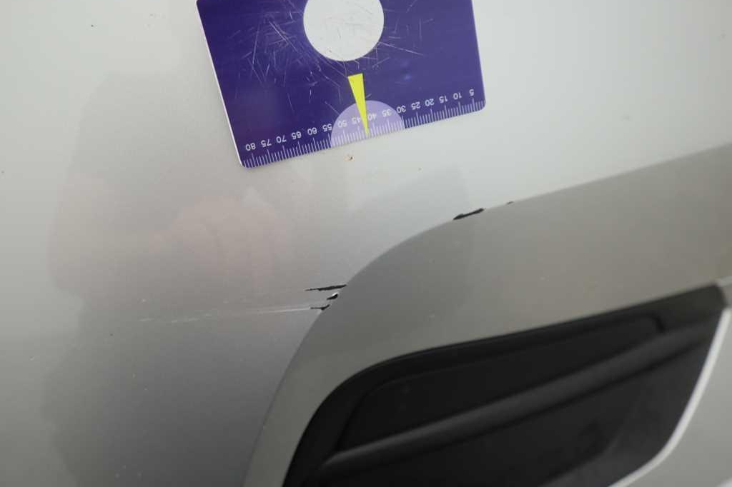 Volvo XC60 2019 фото 16