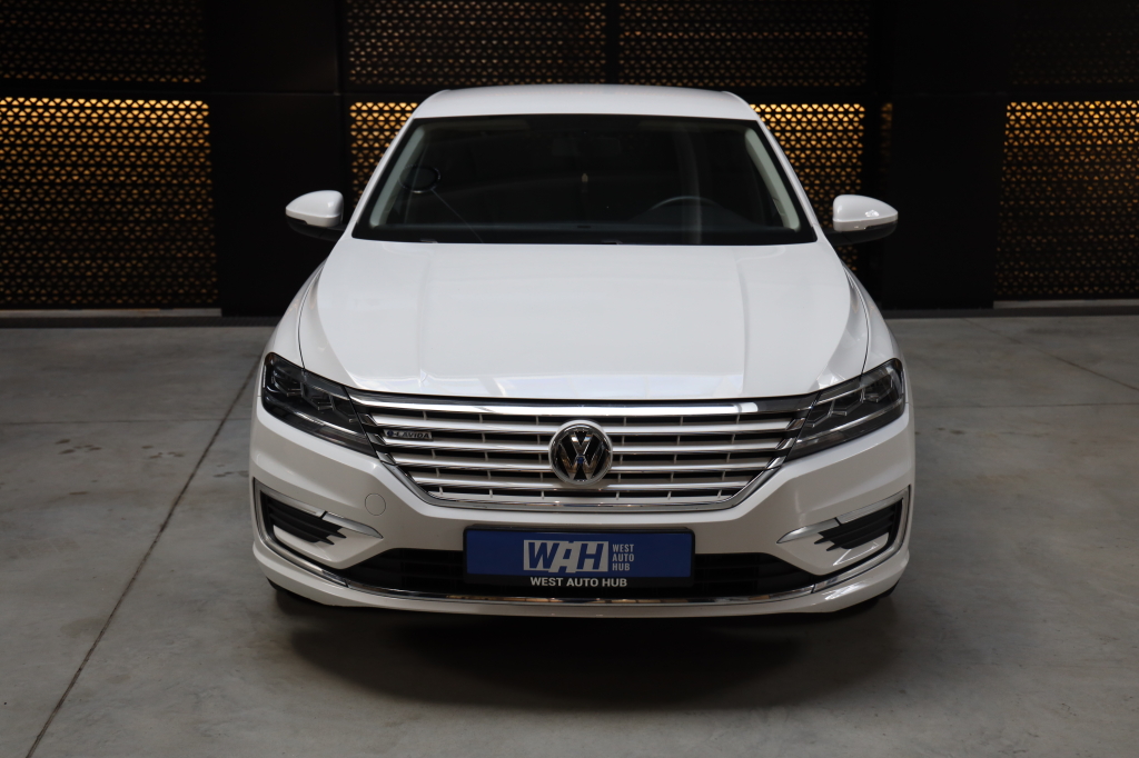 Volkswagen e-Lavida 2021 photo 2