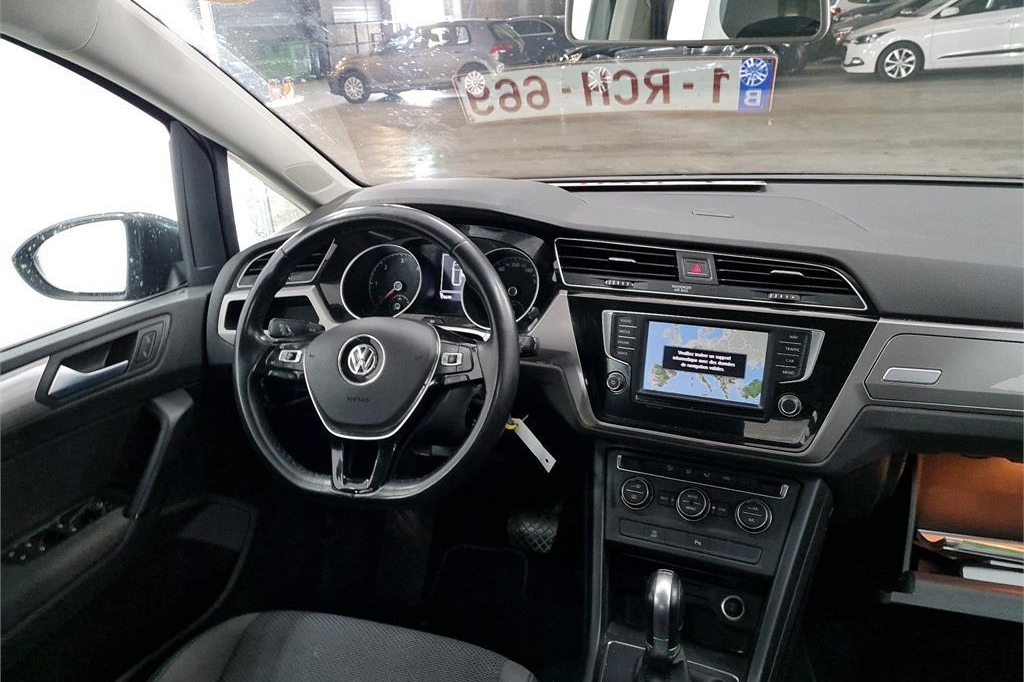 Volkswagen Touran 2016 фото 1