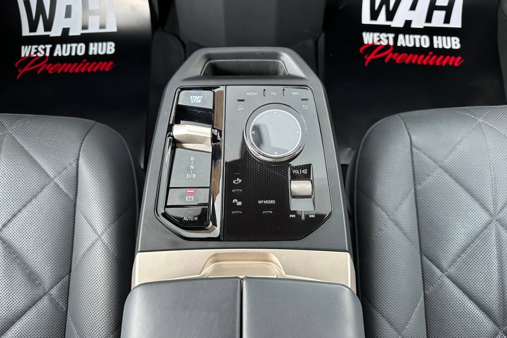 BMW iX xDrive40 2022 фото 20