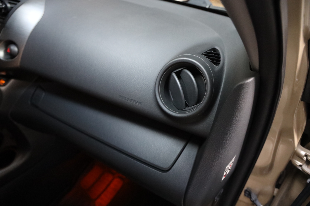 Toyota RAV4 2011 photo 34