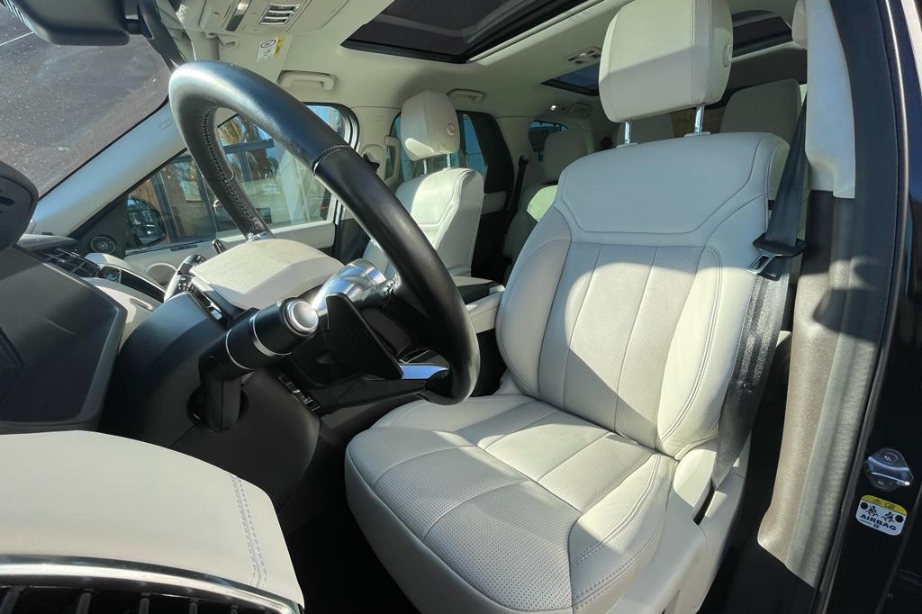 Land Rover Discovery HSE 3.0TDi 2018 фото 5