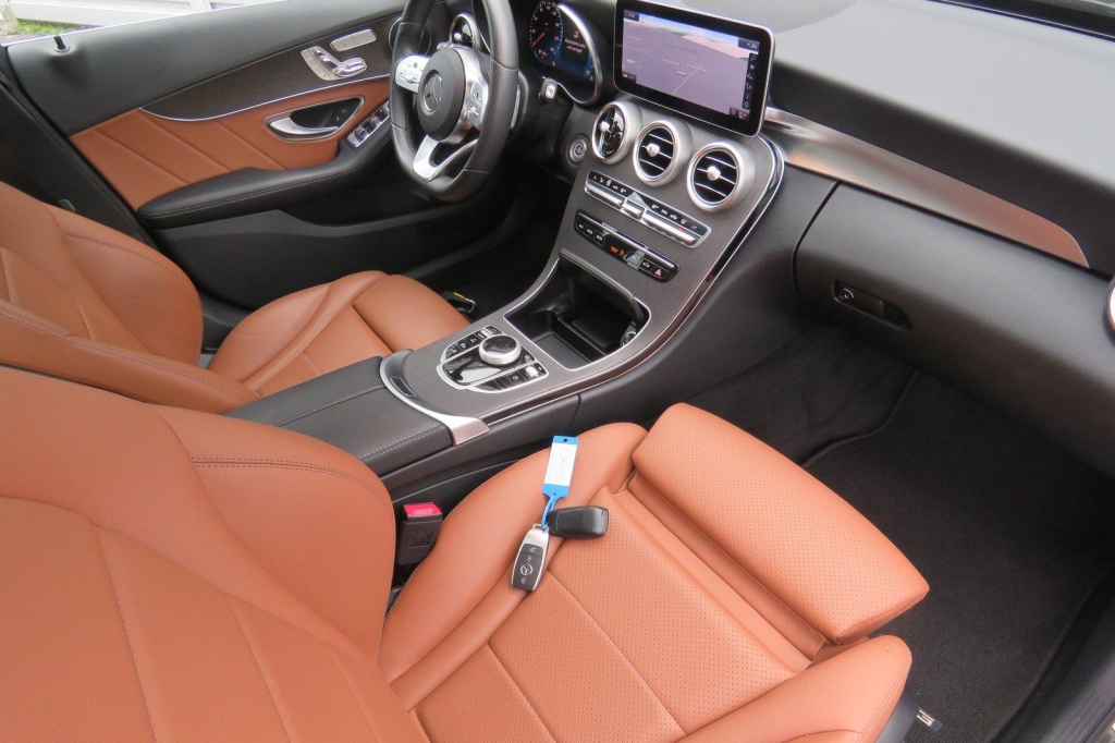 Mercedes-AMG C-Klasse 2019 фото 9