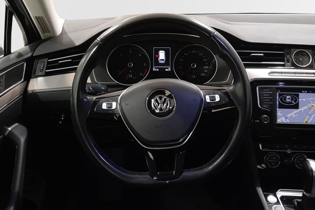 Volkswagen Passat Variant 2016 фото 6