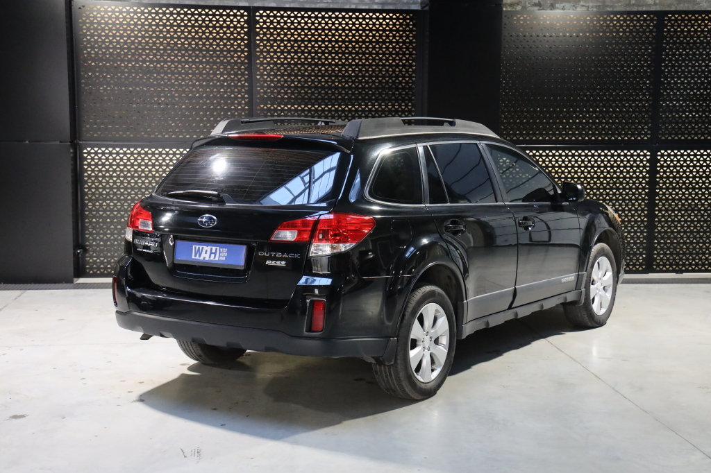 Subaru Outback 2012 photo 3