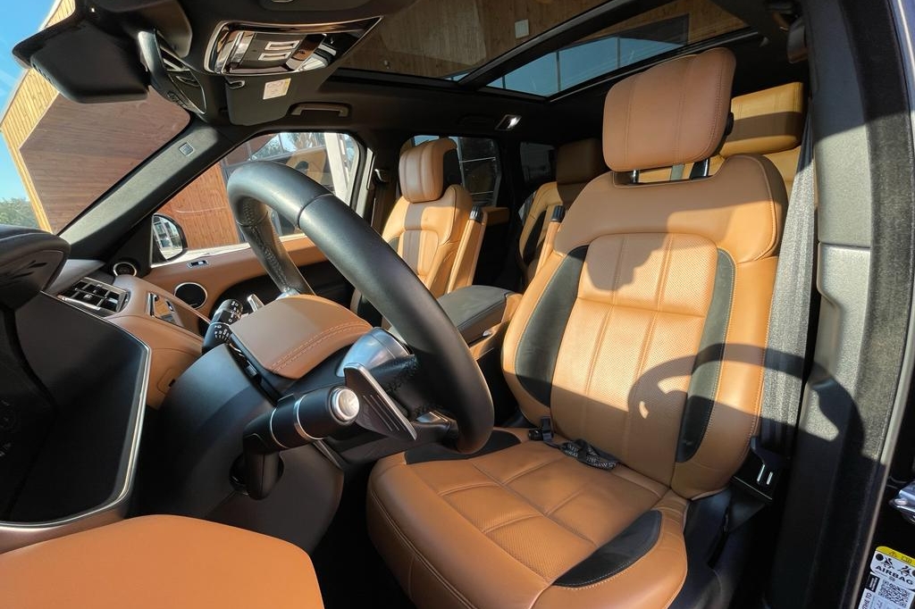 Land Rover Range Rover Sport HSE DYNAMIC Black  2020 фото 9