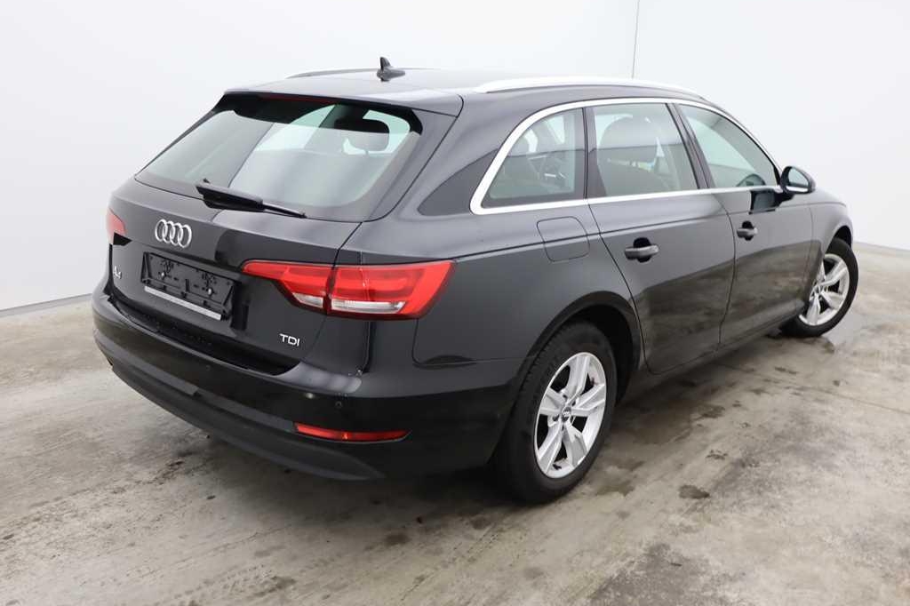 Audi A4 Avant 2016 photo 4