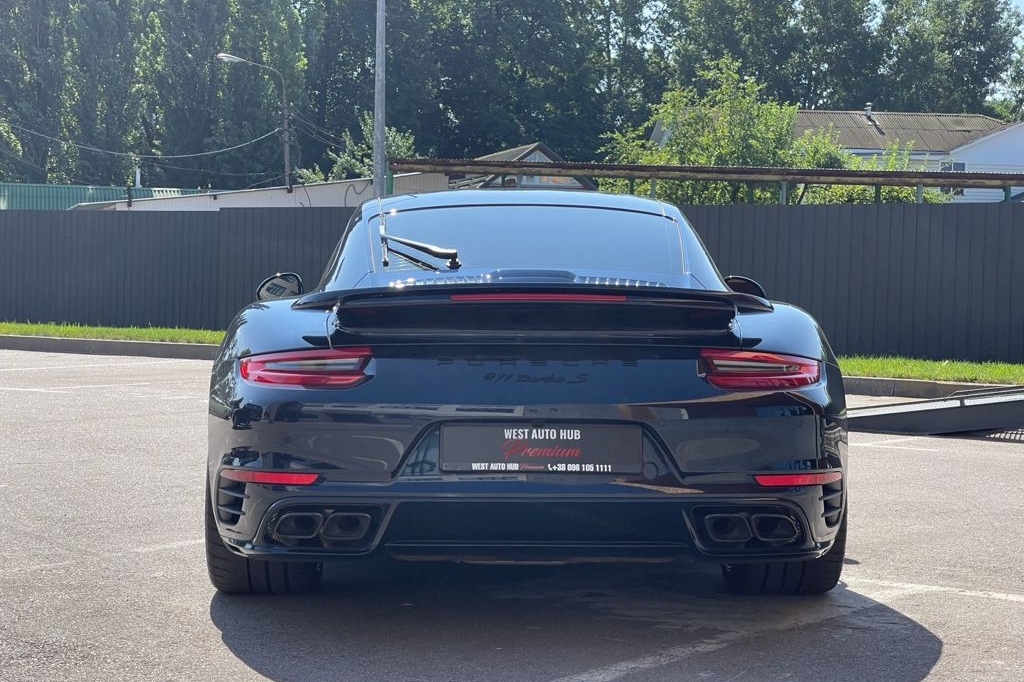 Porsche 911 TURBBO S 2016 photo 3