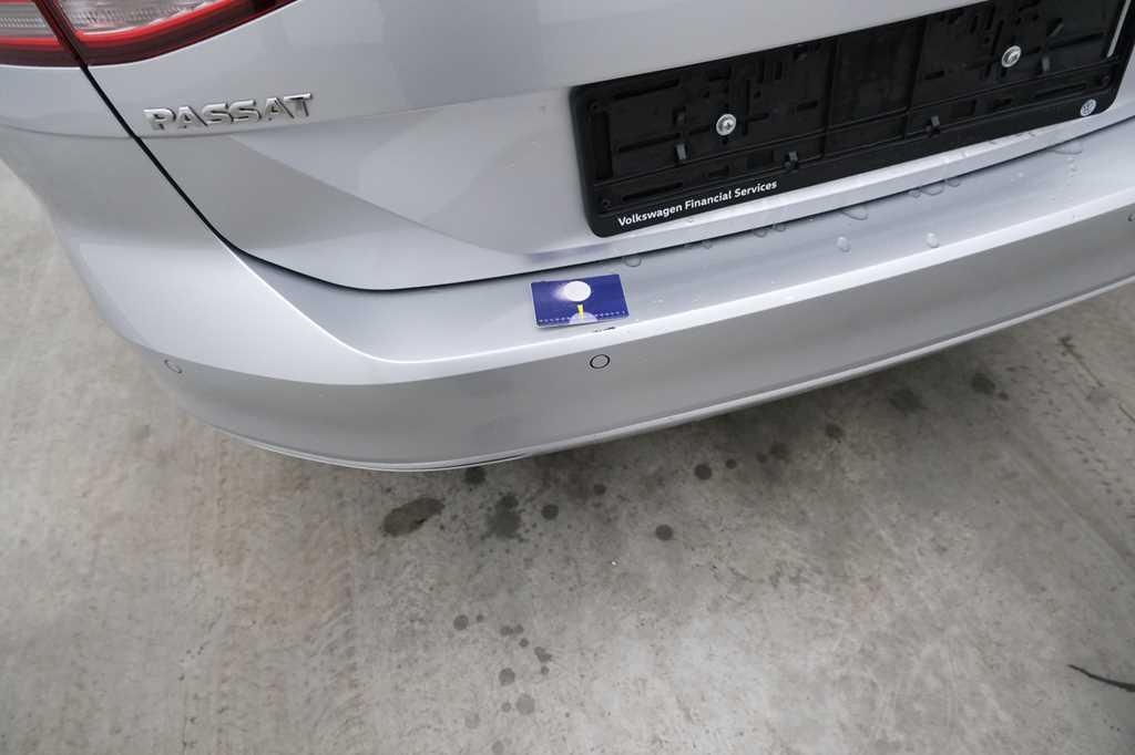 Volkswagen Passat Variant 2018 photo 9