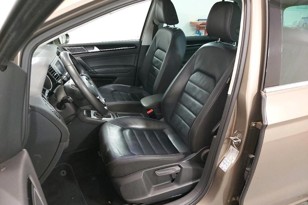 Volkswagen Golf Sportsvan 2017 фото 22