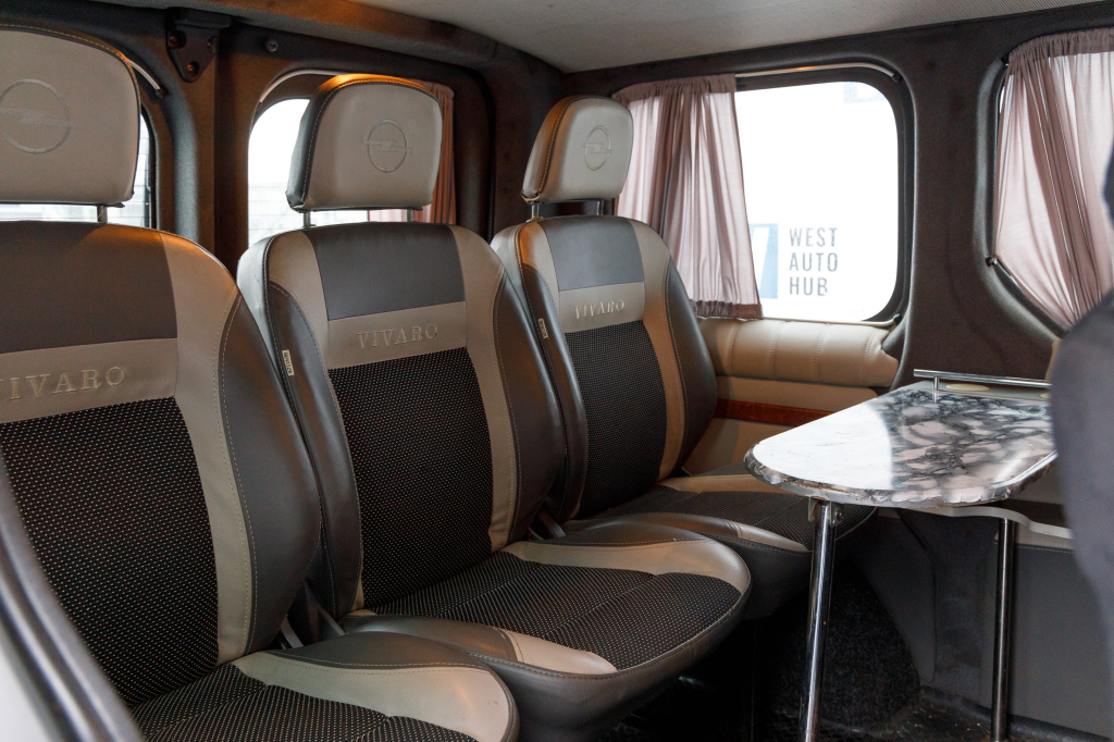 Opel Vivaro фото 16