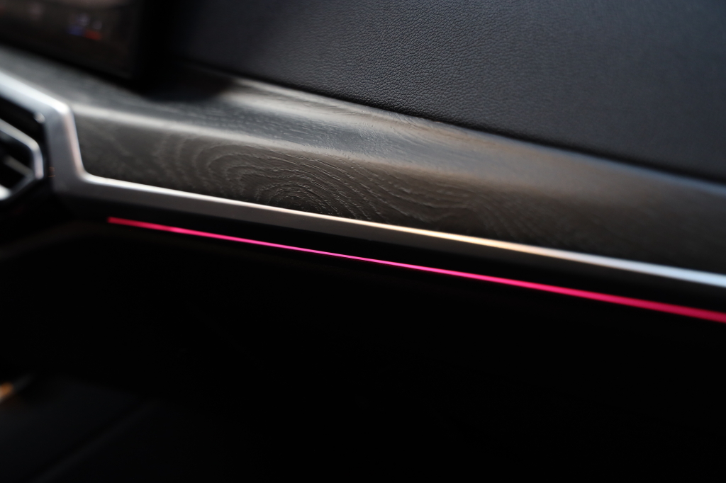 BMW i4 2023 фото 32