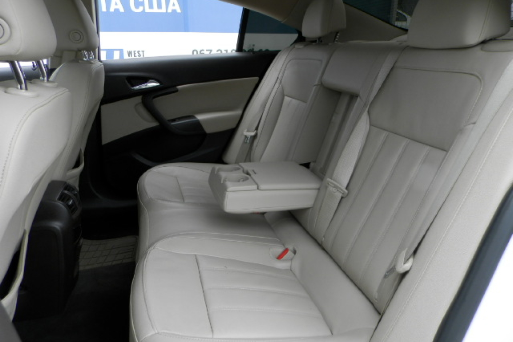 Buick Regal 2010 photo 15