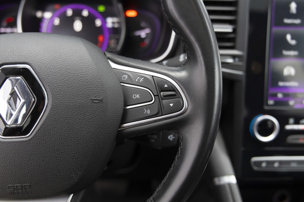 Renault Koleos 2018 фото 17