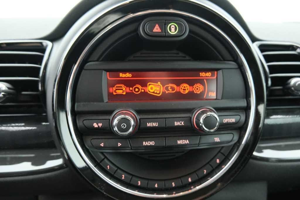 MINI One Clubman 2017 photo 7