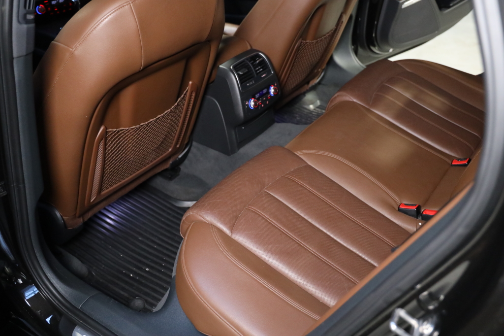 Audi A6 2014 photo 26