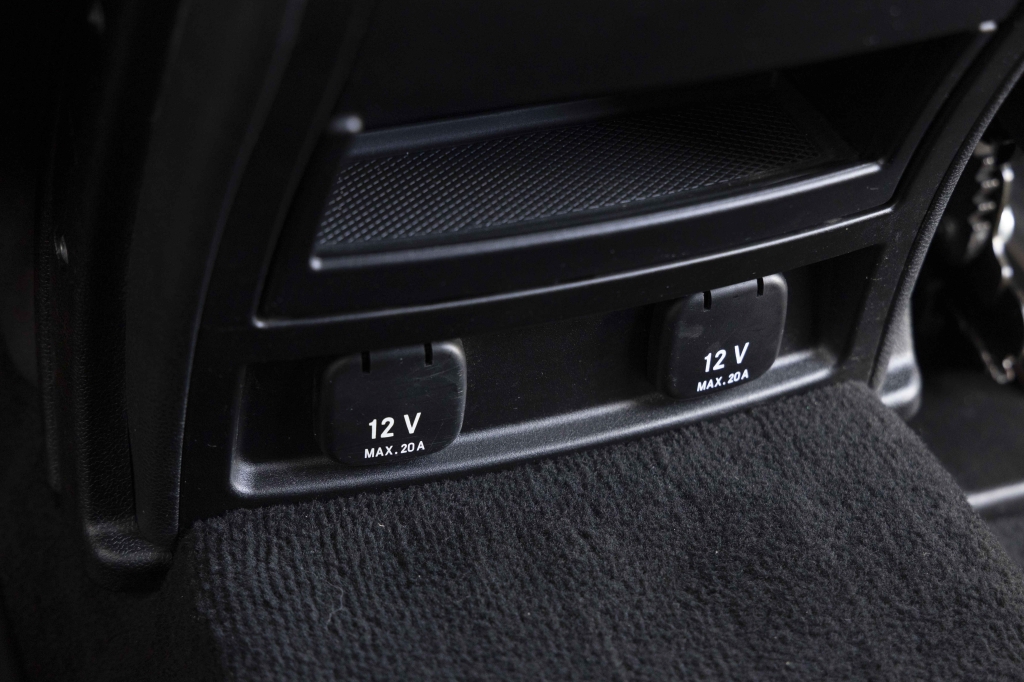 Mercedes-Benz M-Class ML500 W164 2006 photo 18