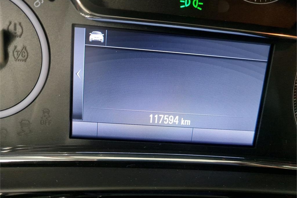 Opel Insignia Sports Tourer 2016 фото 7