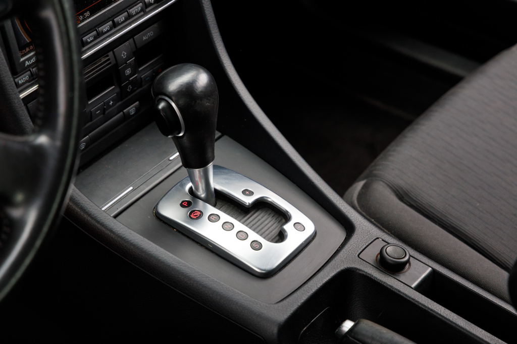 Audi A4 2005 фото 23