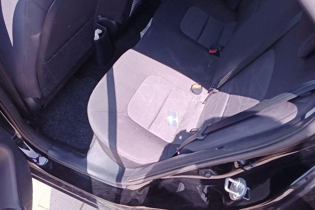 Kia Rio 2017 фото 31