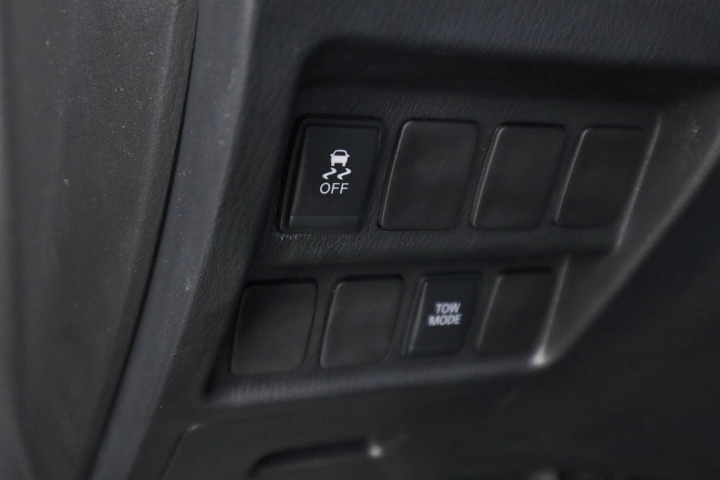 Nissan Pathfinder 2014 photo 15