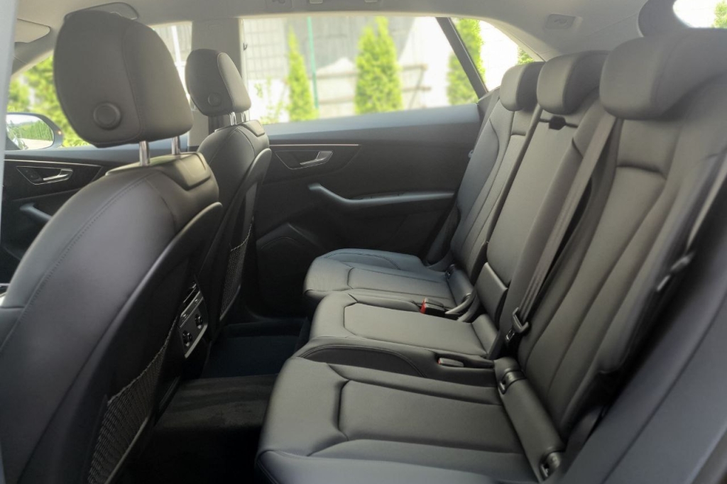 Audi Q8 50 TDI 2023 фото 13