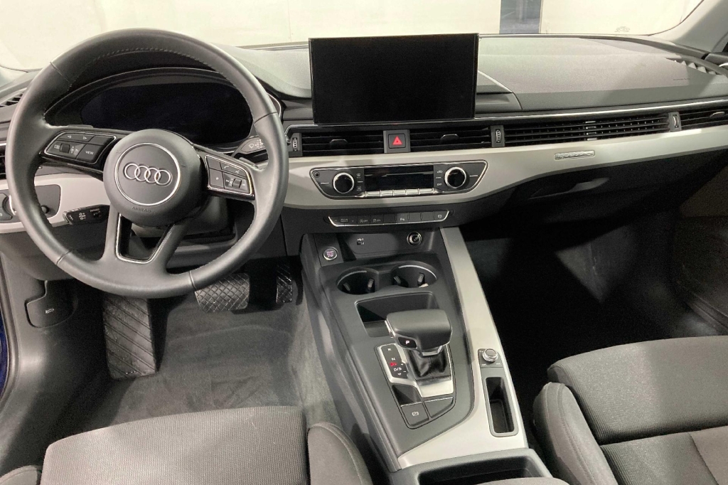 Audi A4 Avant 2019 фото 4