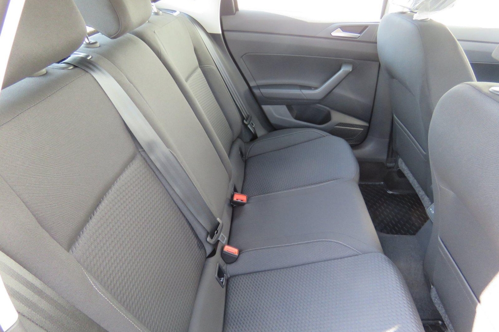 Volkswagen Polo 2021 фото 1