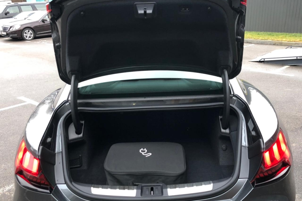 Audi e-tron GT 2021 фото 12