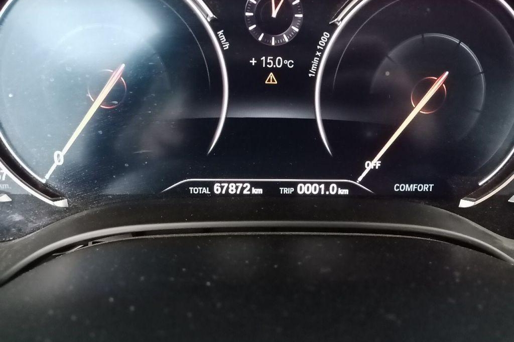 BMW 5 Series 2017 фото 7